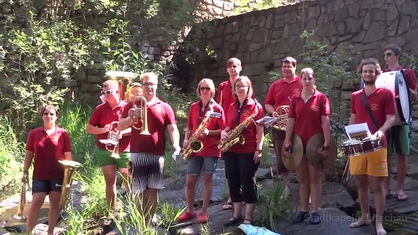 Cold Water Challenge 2014 - Stadtkapelle Allentsteig
